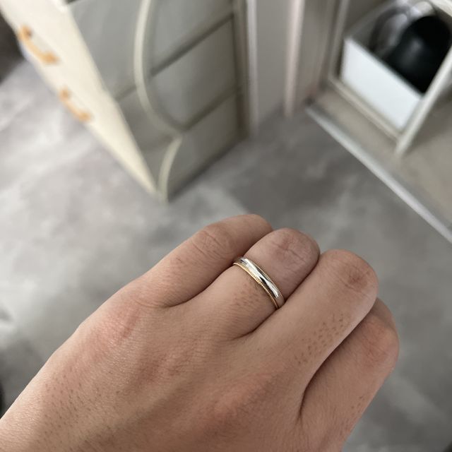 【アイプリモ(I-PRIMO)の口コミ】 シンプルではありますが、ゴールドが入ることでゴージャス感があるところ…