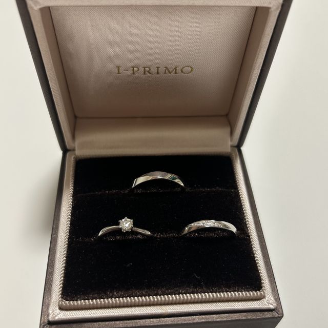 【アイプリモ(I-PRIMO)の口コミ】 とてもスタイリッシュなデザインでひねりとエッジが効いている美しいフォ…
