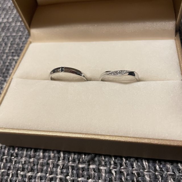 【LEGAN(レガン)の口コミ】 普通よりは太く、センターに向かって角度がついているのが男っぽくで良か…