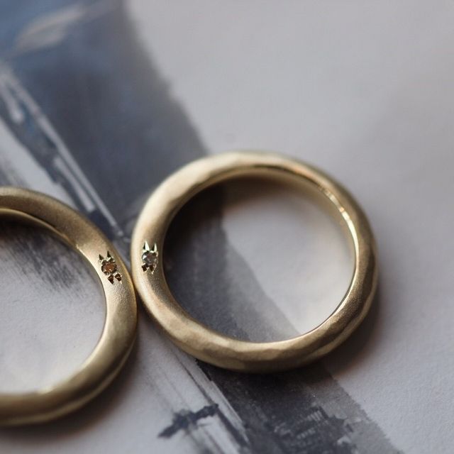 【ith(イズ)の口コミ】 いわゆる結婚指輪らしい結婚指輪が苦手だったので、カジュアルなファッシ…