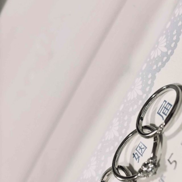 【アイプリモ(I-PRIMO)の口コミ】 デザインが可愛く、ダイヤが綺麗に並んでるところがよかった。また指輪診…