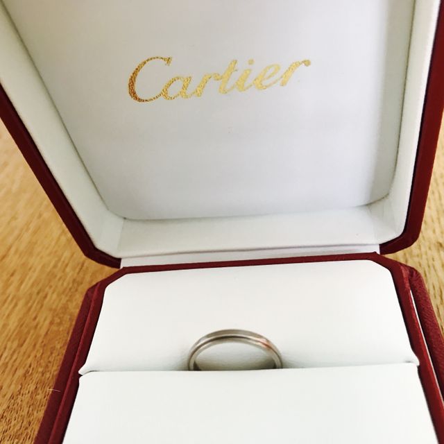 【カルティエ(Cartier)の口コミ】 結婚指輪は家事の邪魔にならないよう、石のついていないとにかくシンプル…