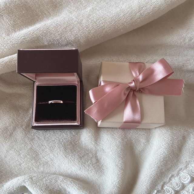 【アイプリモ(I-PRIMO)の口コミ】 婚約指輪はハーフエタニティがいいというわたしの思いを汲んで彼が選んで…