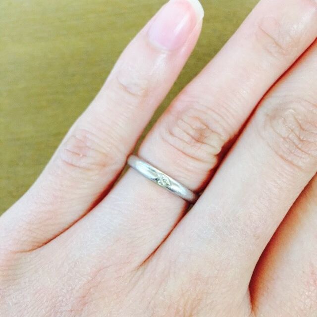 【ケイウノ ブライダル(K.UNO BRIDAL)の口コミ】 どんな装いでも合い、ずっとはめていられるものを選びたいという思いから…