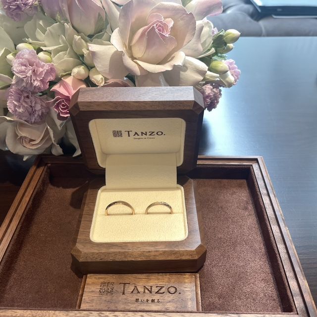 【TANZO.(鍛造指輪)の口コミ】 デザインについては細かいところまでこだわりをもって選びました。指輪へ…