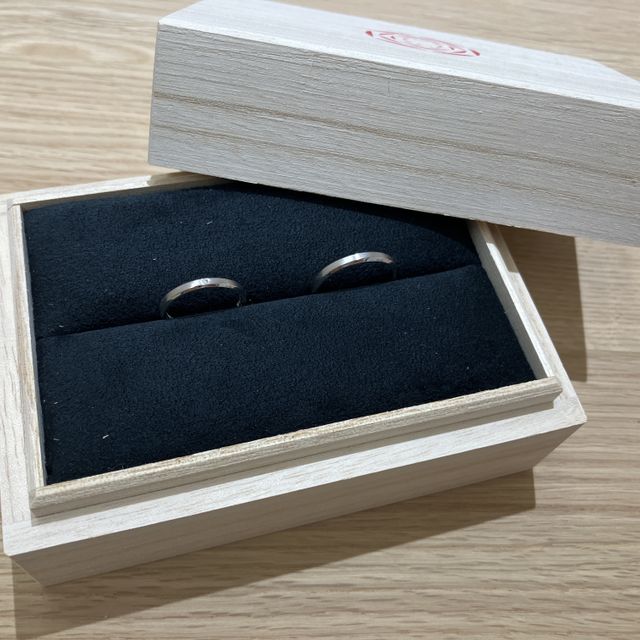 【出雲結(いずもゆい)の口コミ】 日本のブランドでかつ、シンプルなのを探していて見つけました。シンプル…