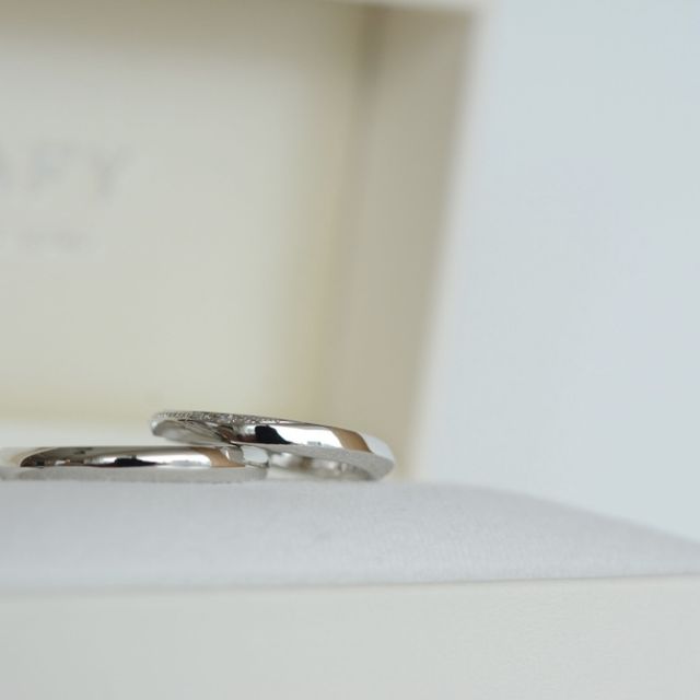 【CRAFY(クラフィ)の口コミ】 指輪の形やダイヤのつける位置、スターダスト加工を入れる位置は1番こだわ…