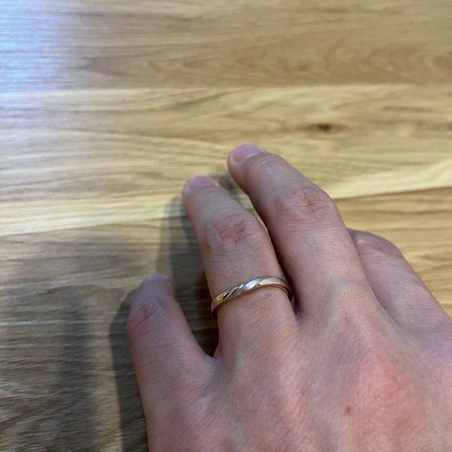 【アイプリモ(I-PRIMO)の口コミ】 銀座界隈で結婚指輪を探していました。
色はピンクゴールド、アフターサー…