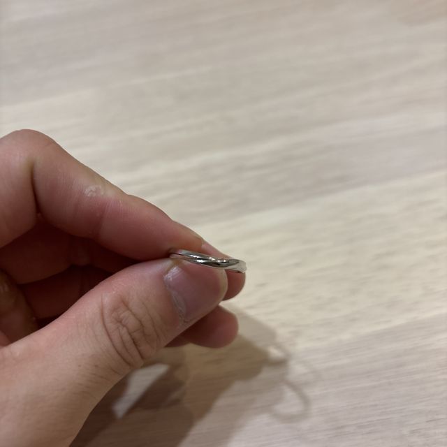 【アイプリモ(I-PRIMO)の口コミ】 シンプルだけど、少しウェーブしていてさりげなくおしゃれなところが飽き…