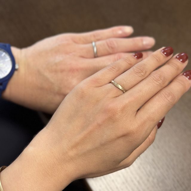 【Cayof(カヨフ)の口コミ】 素材をはじめ、ベースとなるデザインやテクスチャー、石の配置、指輪の太…