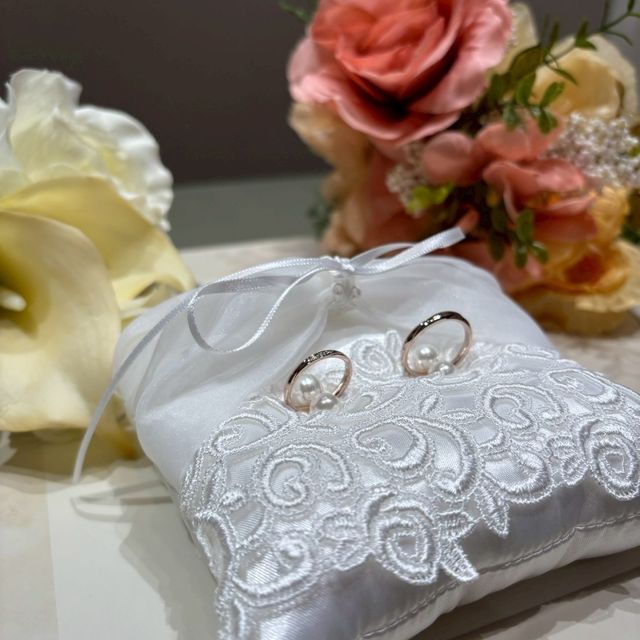 【アイプリモ(I-PRIMO)の口コミ】 色合いがブラウンゴールドというアイプリモ限定色で、手に馴染む感じの色…