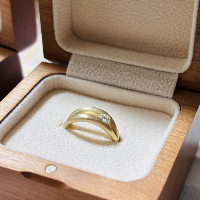 【atelier ST, CAT(アトリエ エスティーキャット)の口コミ】 他の人と被らない個性的なデザイン
被りたくない人はおすすめ！
指輪はプ…