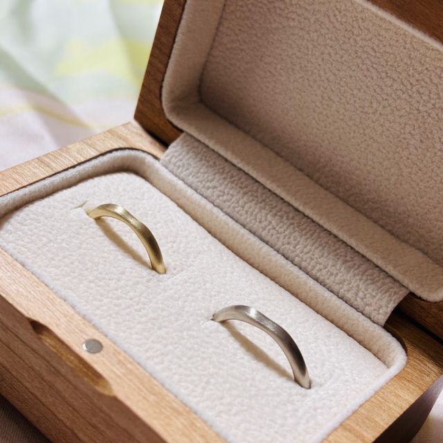 【atelier ST, CAT(アトリエ エスティーキャット)の口コミ】 他の人と被らない個性的なデザイン
被りたくない人はおすすめ！
指輪はプ…