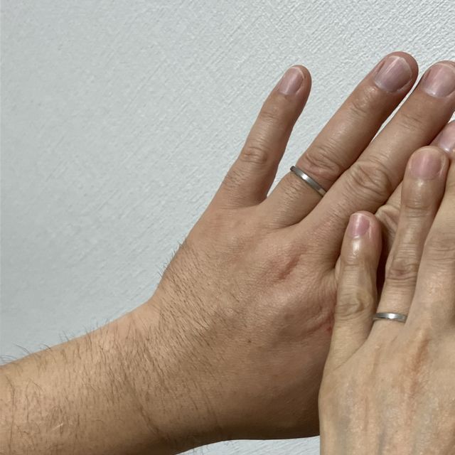 【出雲結(いずもゆい)の口コミ】 デザインがシンプルで、マット仕上げになってるところが魅力と思ったのと…