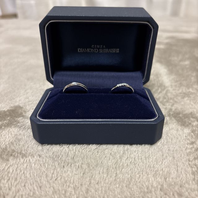 【銀座ダイヤモンドシライシの口コミ】 デザインが可愛く、2人でお気に入りの指輪を見つけることができました！
…