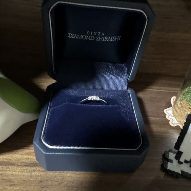 【銀座ダイヤモンドシライシの口コミ】 普段使いしやすいものを選んでもらいました。
華やかなタイプの雰囲気のも…