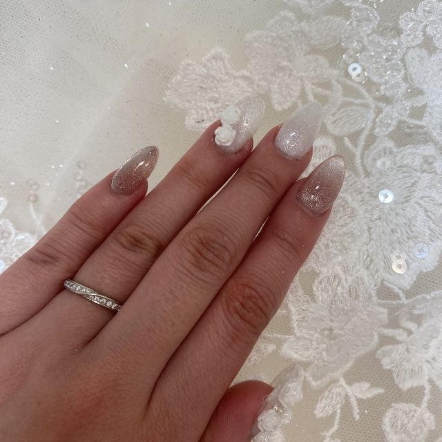 【銀座ダイヤモンドシライシの口コミ】 私の選んだ指輪はジューンブライドの由来となった神から名付けられたリン…