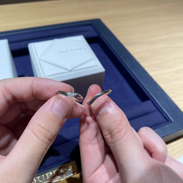 【TOWA(永遠)の口コミ】 デザインがシンプルすぎず、派手すぎない為、日常的にどんなお洋服とでも…