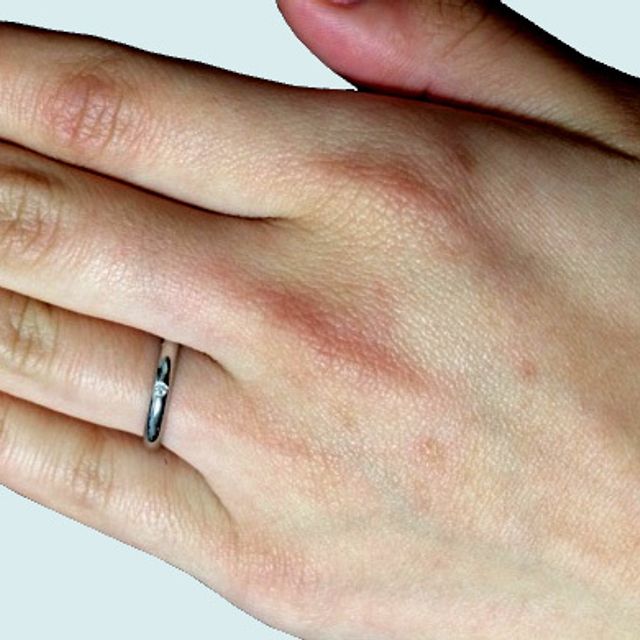 【カルティエ(Cartier)の口コミ】 仕事が派手なものは付けられないのですが、どうしてもシンプルでダイヤ入…