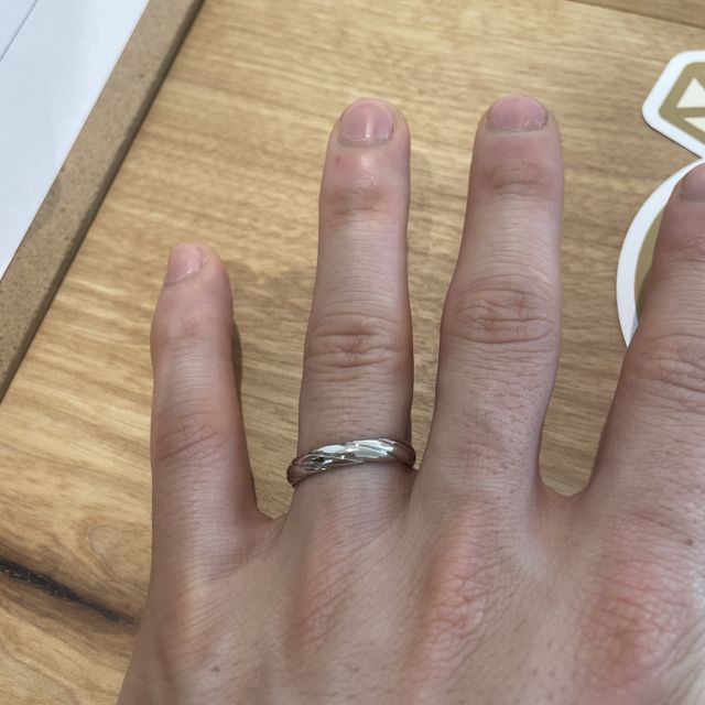 【出雲結(いずもゆい)の口コミ】 結婚指輪をどのブランドにしようか迷っている時に、インスタで見つけまし…