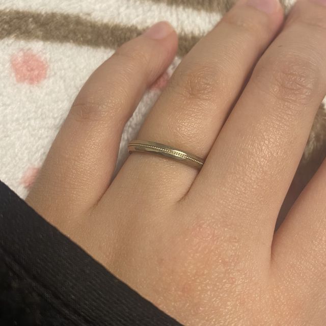 【uchimari(ウチマリ)の口コミ】 指輪の素材、形、大きさをオリジナルで選べる為、見た目、着け心地が自分…