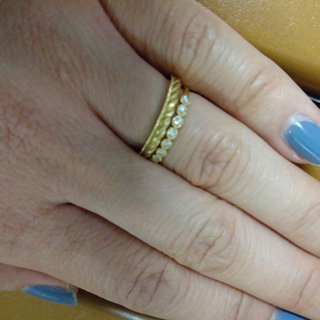 【JEWELRY  KAMATA(ジュエリーかまた)の口コミ】 ゴールド、ミル打ちのデザインで探していました。ゴールドかシルバーは変…