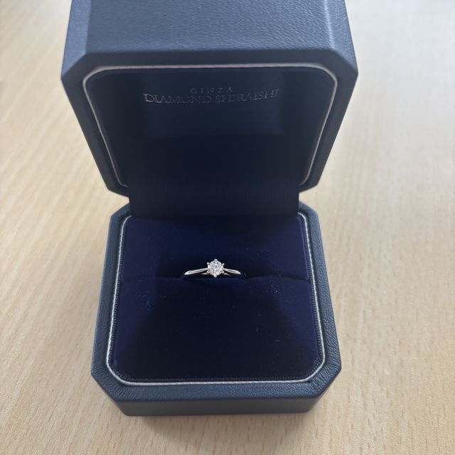 【銀座ダイヤモンドシライシの口コミ】 シンプルにこだわっていたのでリングはシンプルにかつダイヤモンドが綺麗…