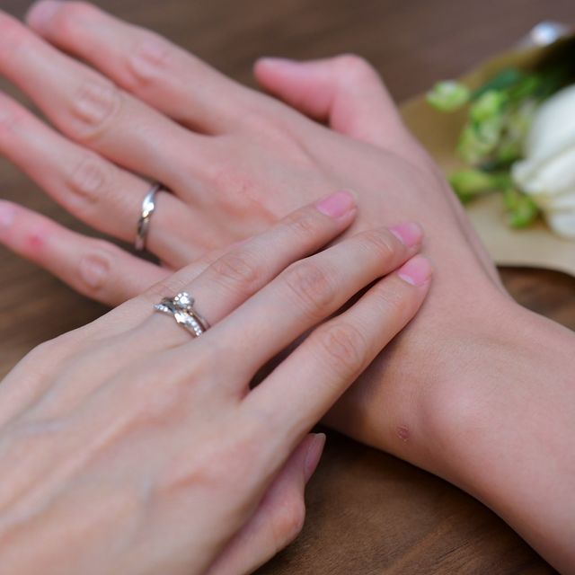 【銀座ダイヤモンドシライシの口コミ】 自分でも現物を見て選んだ婚約指輪は、こちらの『Fortune link』シリーズ…