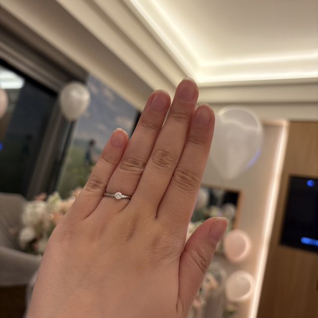 【ヴァンドーム青山(VENDOME AOYAMA)の口コミ】 他のブランドではあまり見かけない、少しカーブのあるエッジの効いたユニ…