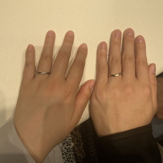 【アイプリモ(I-PRIMO)の口コミ】 ダイヤモンドが内側に秘められており、込められた意味に共感しこちらを選…