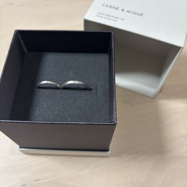 【CERNÉ＆MINUÉ by BIJOUPIKO(セルネとミヌエ バイ ビジュピコ)の口コミ】 指輪のデザインはいろいろ種類があり、選ばせていただける。詳しい説明も…