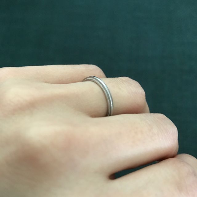 【ティファニー(Tiffany & Co.)の口コミ】 ティファニーのエンゲージリングに憧れがあり、実際に店頭で試着してみる…