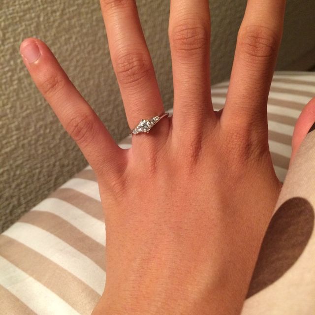 【宝寿堂(ほうじゅどう)の口コミ】 どんな指輪が自分に似合うか全く分かっていなかった私に対して、店員さん…