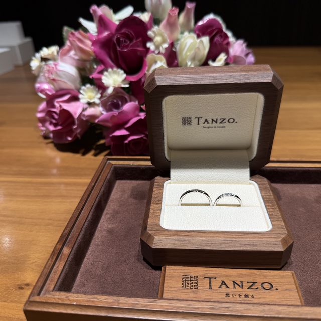 【TANZO.(鍛造指輪)の口コミ】 シンプルながらも上品なデザインで、付け心地がとても良く、長時間着けて…