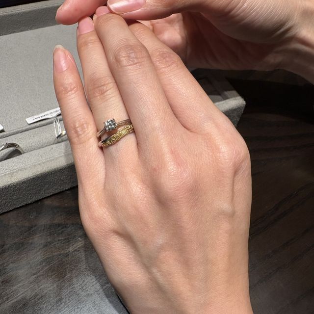 【ケイウノ ブライダル(K.UNO BRIDAL)の口コミ】 ディズニー映画「塔の上のラプンツェル」の結婚指輪「Rapunzel」です。プ…