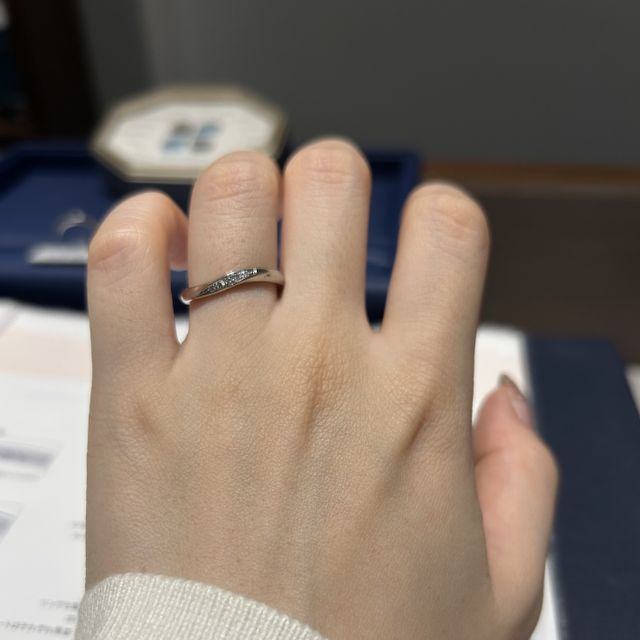 【銀座ダイヤモンドシライシの口コミ】 つけた時のひっかかりのなさ・ピッタリ感がとても良かった！シンプルでこ…