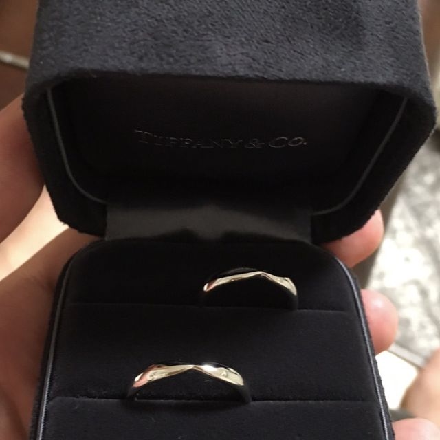 【ティファニー(Tiffany & Co.)の口コミ】 年齢を重ねてもつけられるシンプルなデザインかつシンプルすぎないデザイ…