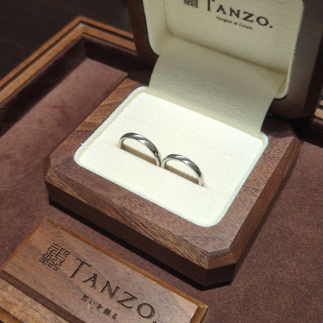 【TANZO.(鍛造指輪)の口コミ】 自分で店員さんと相談してデザインした、好きな形かデザインを作ることが…