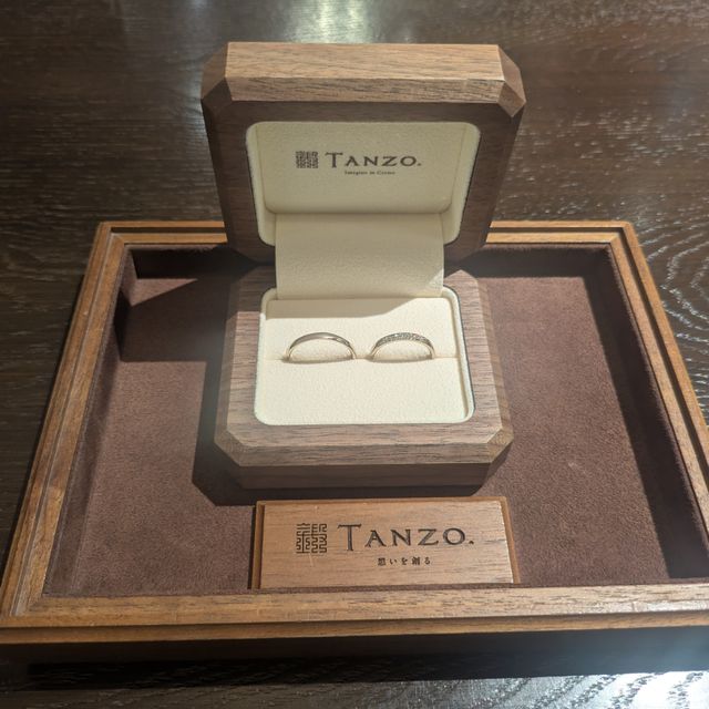 【TANZO.(鍛造指輪)の口コミ】 担当の方がしっかりとこちらの希望や好みをヒアリングをしていただいた上…