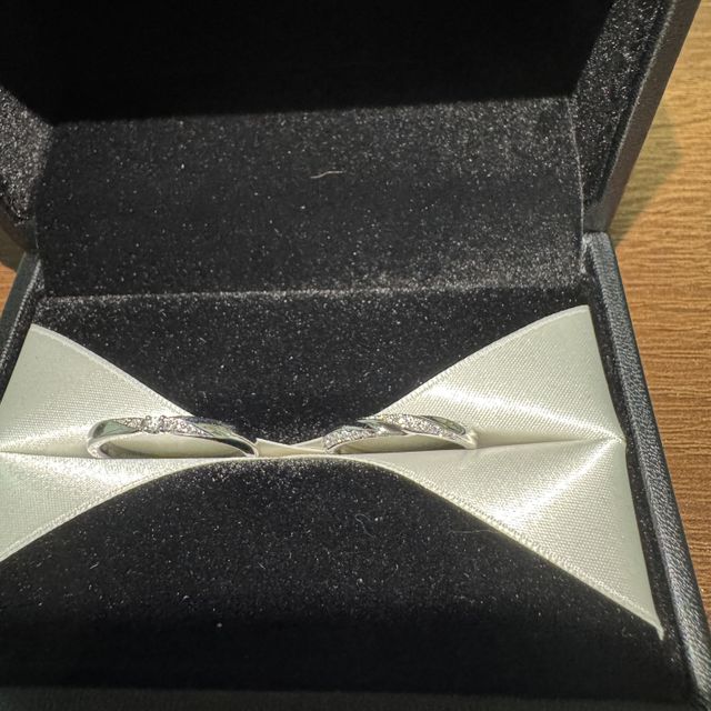 【エクセルコダイヤモンド(EXELCO DIAMOND)の口コミ】 ダイアモンドのカットが丁寧且つ、他のブランドには無い様なデザインのリ…