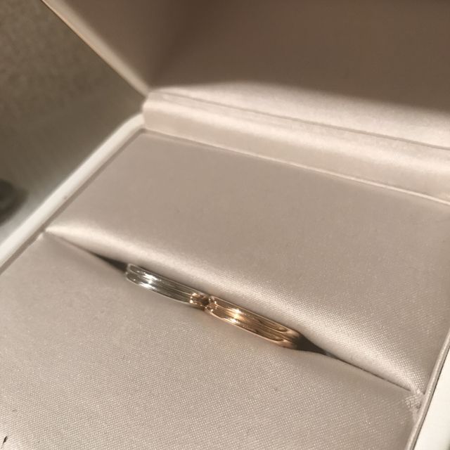 【ブシュロン(BOUCHERON)の口コミ】 試着をさせてもらったときに、彼の手に一番よく似合っていたので、これし…
