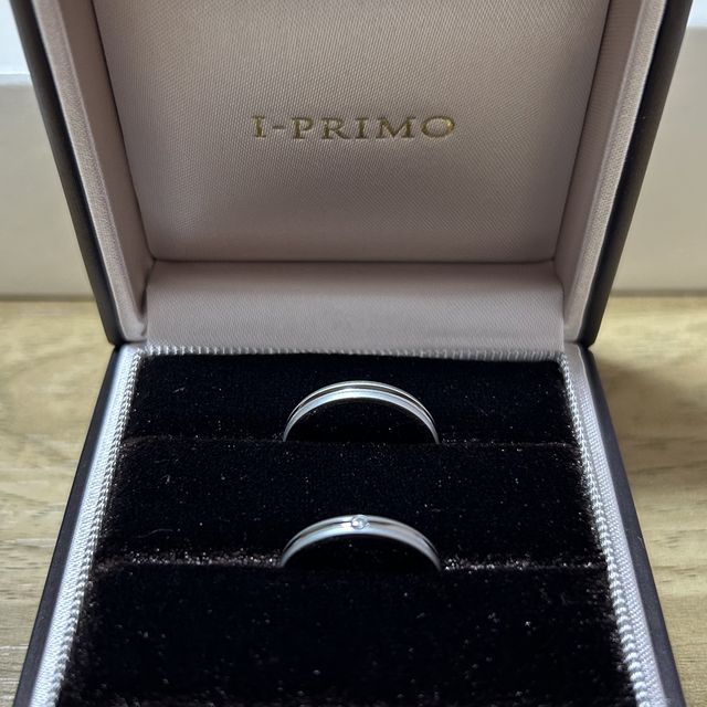 【アイプリモ(I-PRIMO)の口コミ】 つや消し加工が入ることで、シンプルだけどシンプルなだけじゃないデザイ…