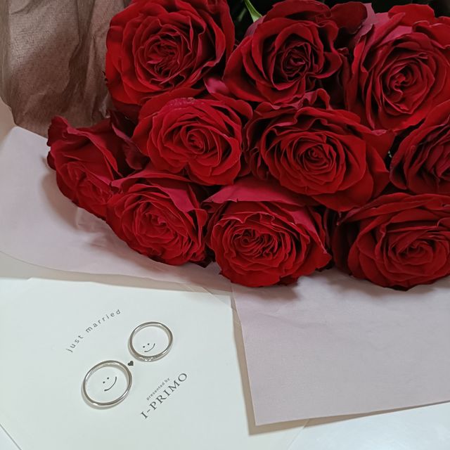 【アイプリモ(I-PRIMO)の口コミ】 婚約指輪を購入しなかった為、普段つけることができる物で尚且つキラッと…