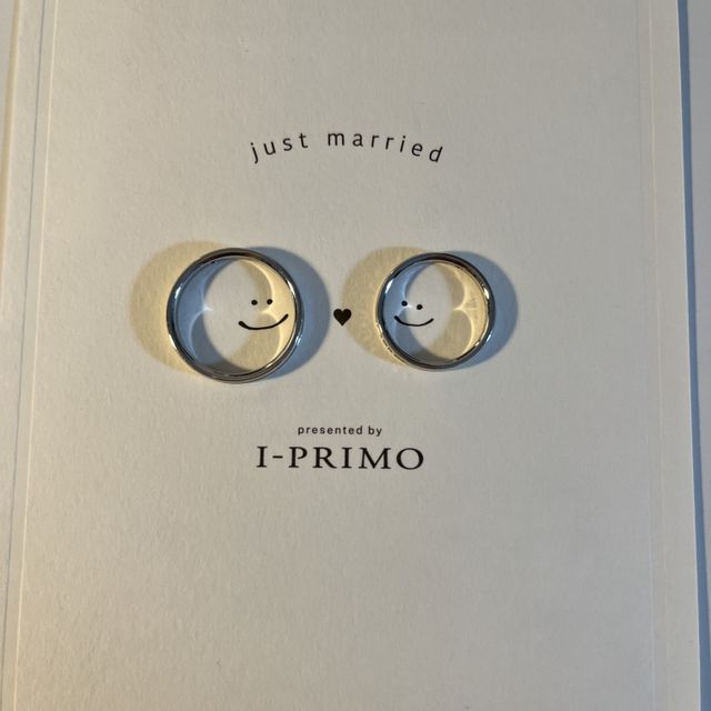 【アイプリモ(I-PRIMO)の口コミ】 【デザインについて】
私が購入した指輪は、「カリス」。
ストレートタイ…