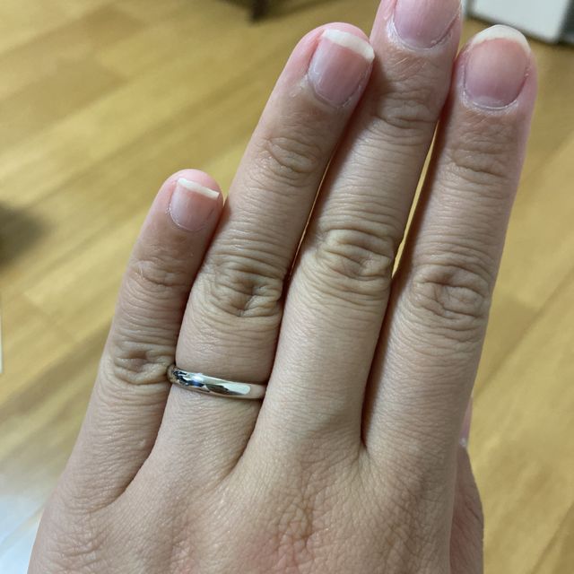 【俄(にわか)の口コミ】 シンプルで長持ちしそうでよかったので選びました。
普段ずっとつけていた…