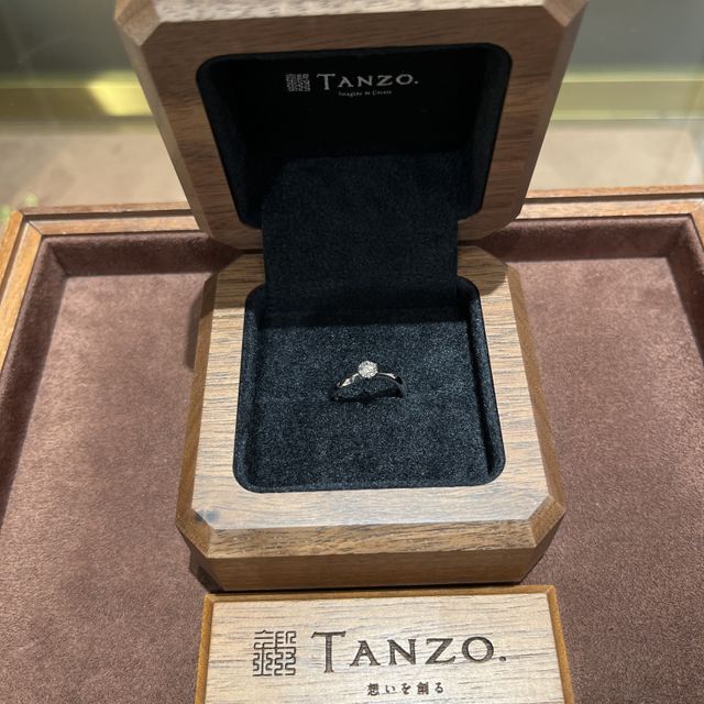 【TANZO.(鍛造指輪)の口コミ】 S字カーブでシンプルながらもお洒落な感じなデザインがとても気に入りこの…