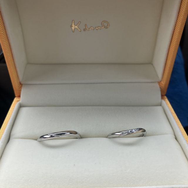 【ケイウノ ブライダル(K.UNO BRIDAL)の口コミ】 ホームページで色々なデザインの写真を見ていたのですが、実際に見せてい…