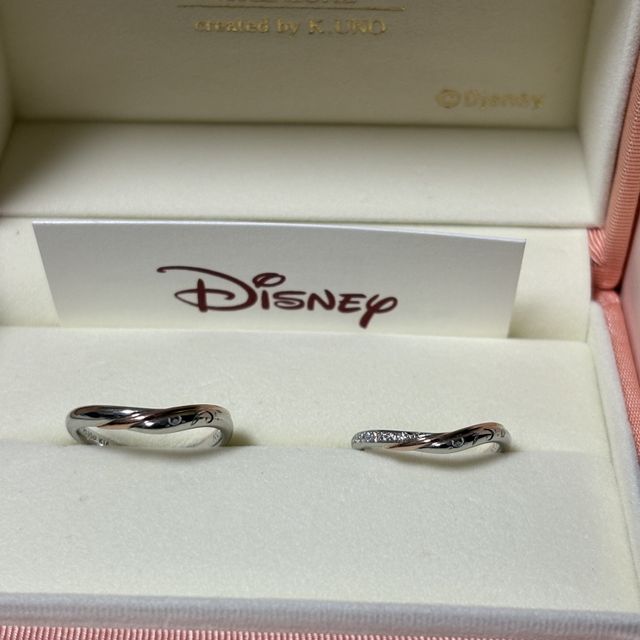 【ケイウノ ブライダル(K.UNO BRIDAL)の口コミ】 好きで思い入れのあるスティッチの刻印を入れてもらった。シンプルで普通…