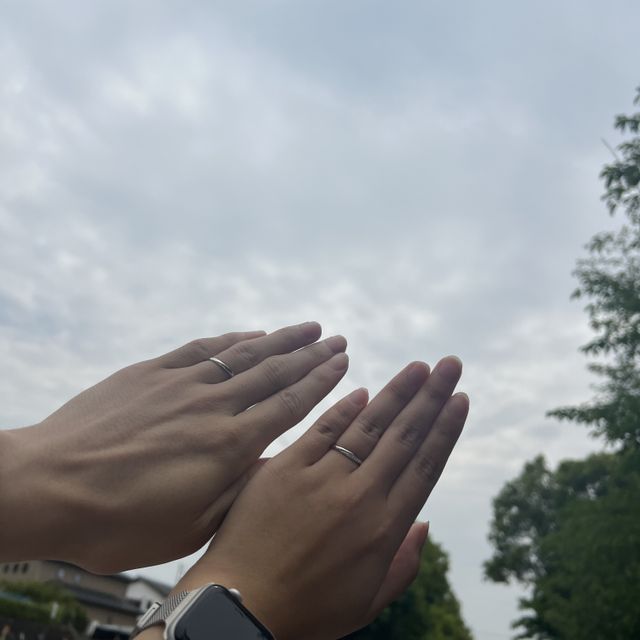 【銀座ダイヤモンドシライシの口コミ】 デザインがシンプルかつ自分らしさがあり結婚するまえは指輪をつけていな…