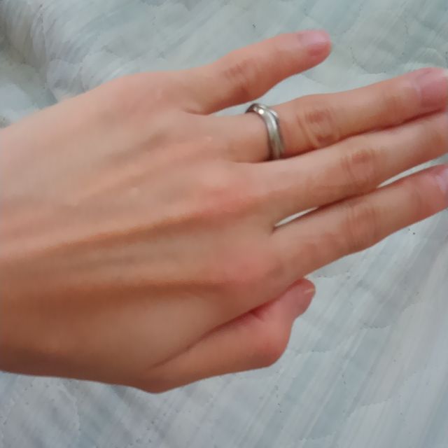 【俄(にわか)の口コミ】 メイド・イン・ジャパンの指輪らしい細部にこだわったエンゲージリング。…